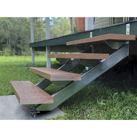 steel deck stairs stringers